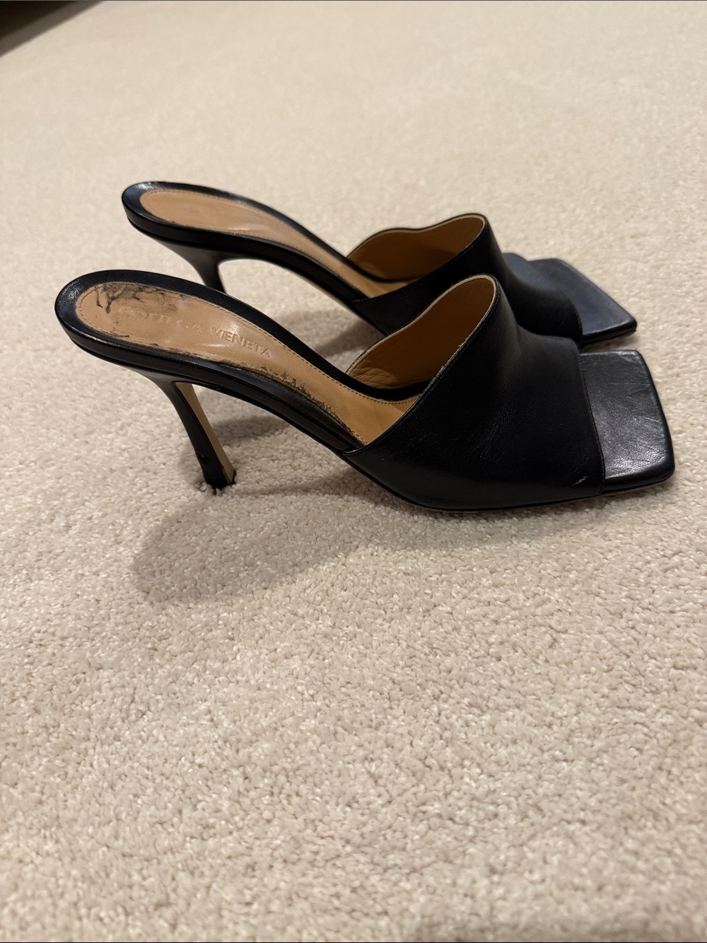 Bottega Veneta Stretch Mule Sandals - Picture 4 of 9